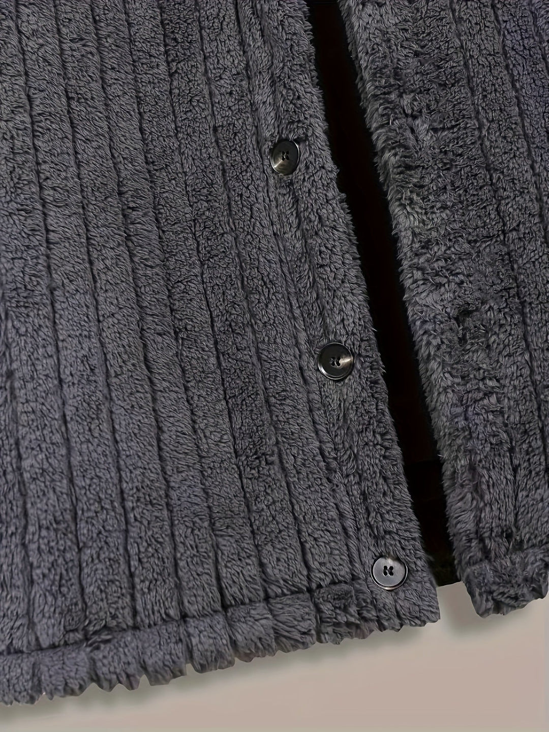 Axton™ | The Urban Plush