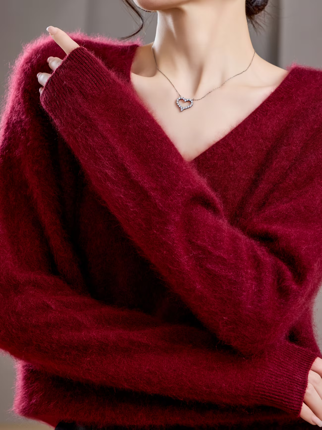 Élise | Brushed V-Neck Sweater