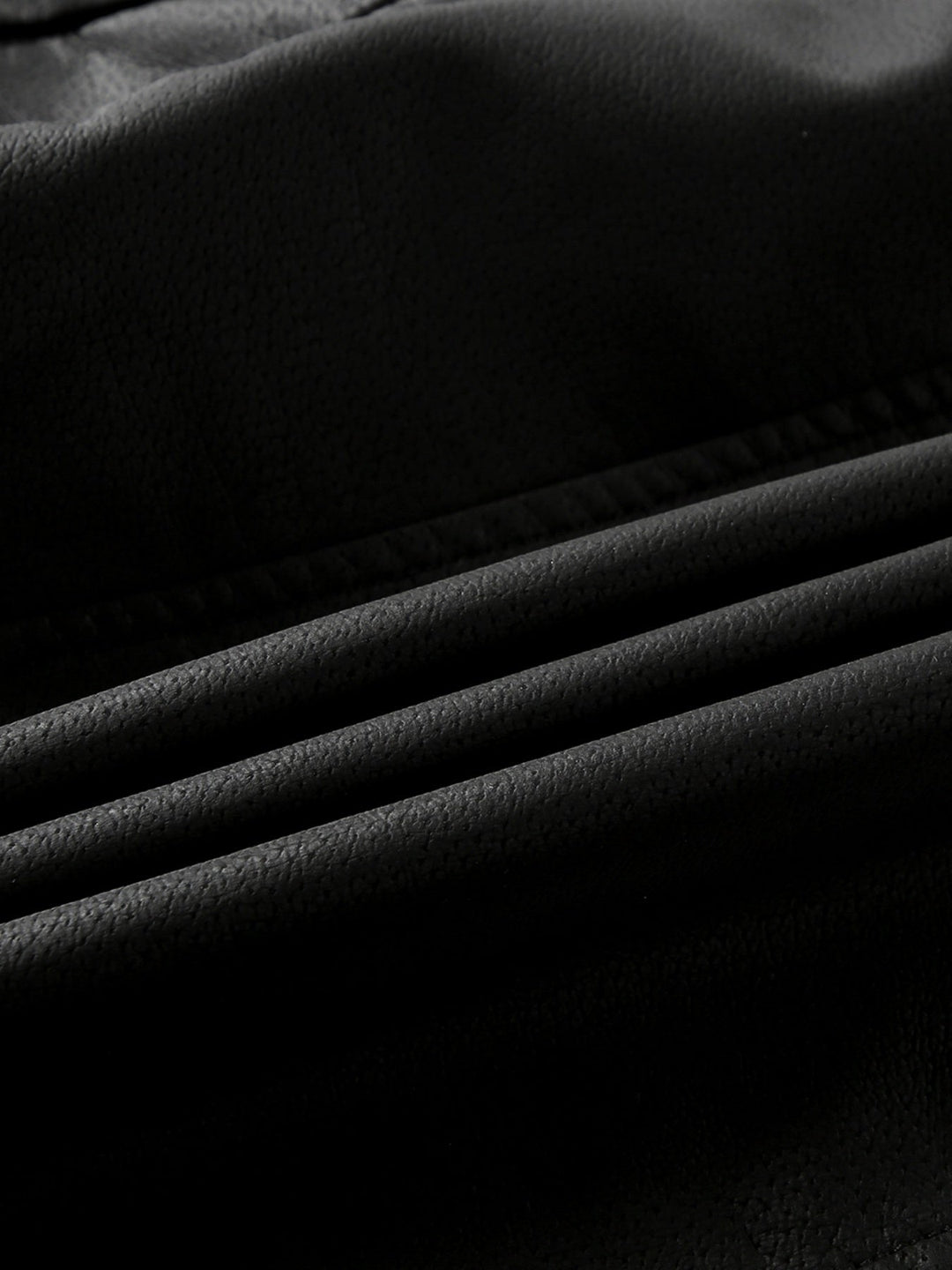 Elias™ | The Modern Aviator