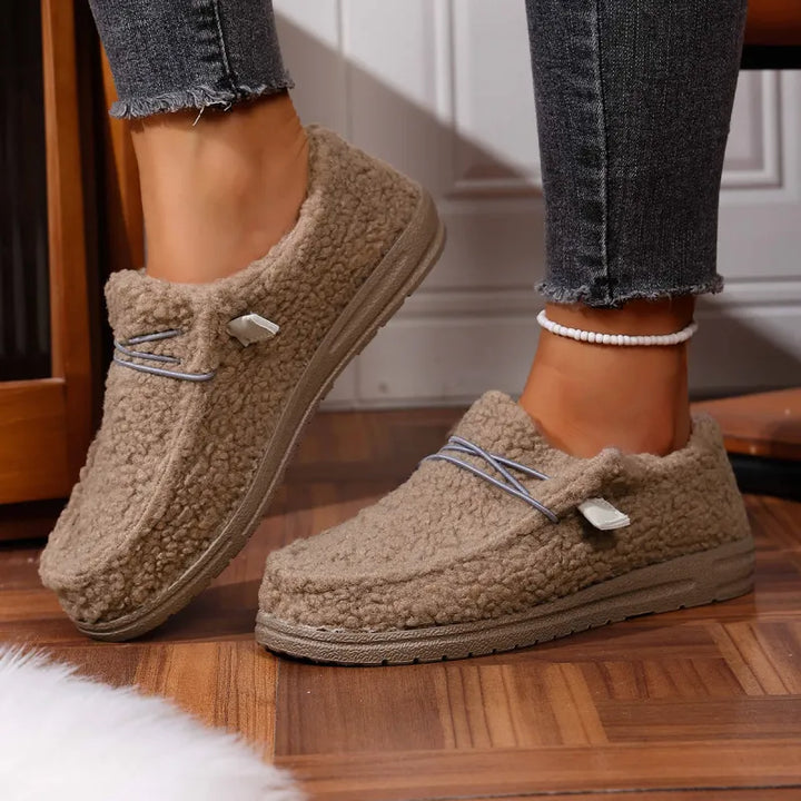 Luna | Cozy Teddy Slippers