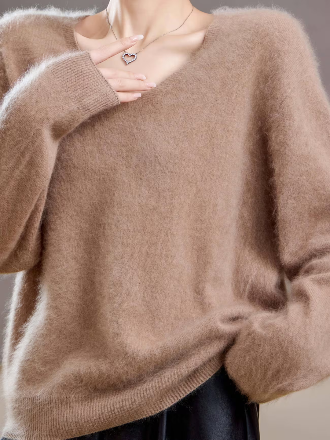 Élise | Brushed V-Neck Sweater