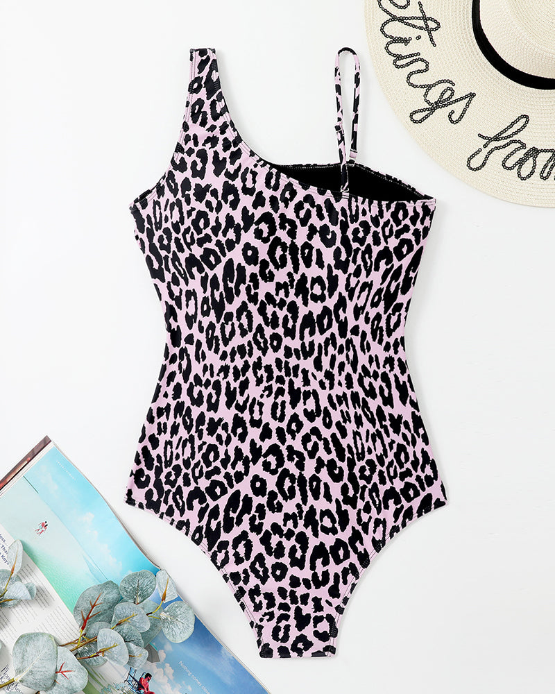 Sexy Cut-Out Shoulder One-Piece Swimsuit