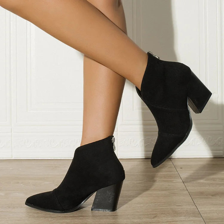 Emeryn™ | Pointed Ankle Boots