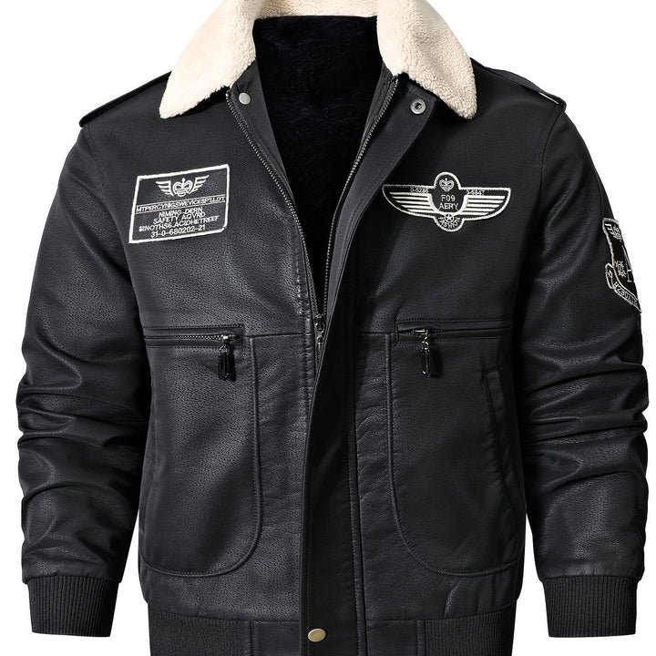 Elias™ | The Modern Aviator