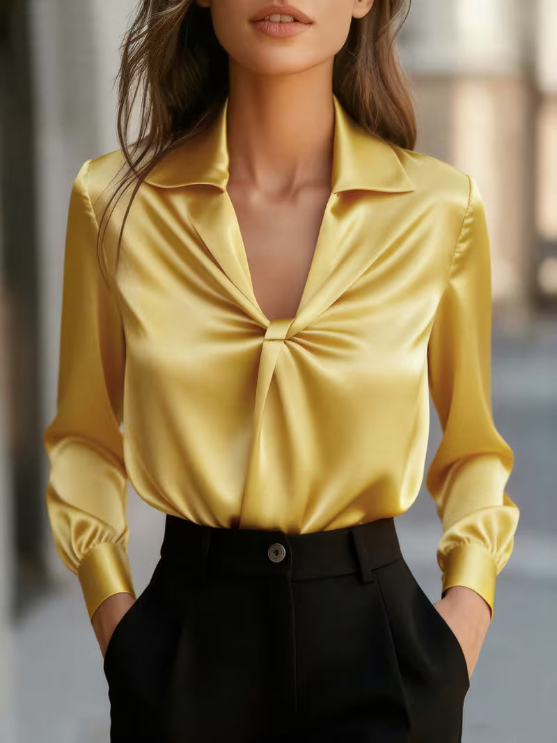 Leylah | Elegant Long-Sleeve Blouse