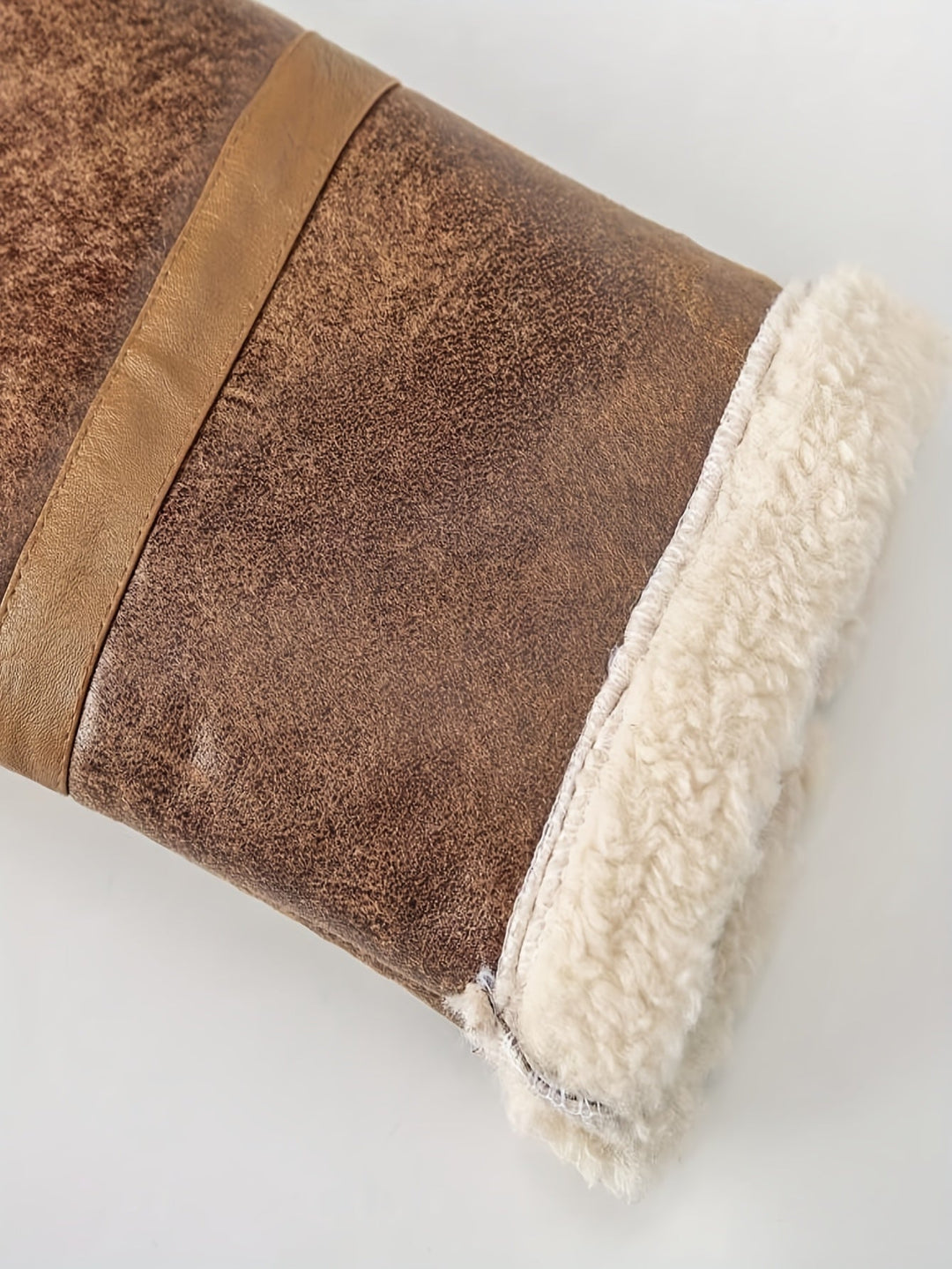 Léandro™ | The Heritage Pilot