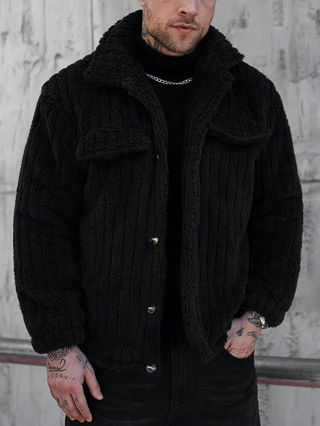 Axton™ | The Urban Plush