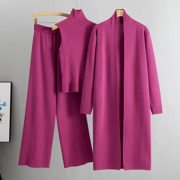 Helena™ | Set of 3 Classic Outfits