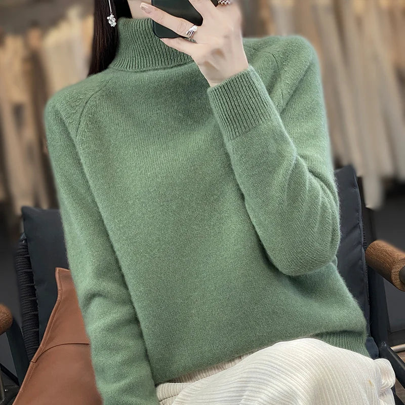 Alice | Sweater with High Collar