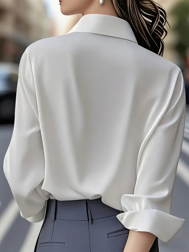 Amiliana - Elegant Shirt