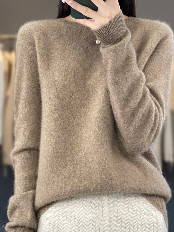 Isabelle | Classic Round Neck Sweater