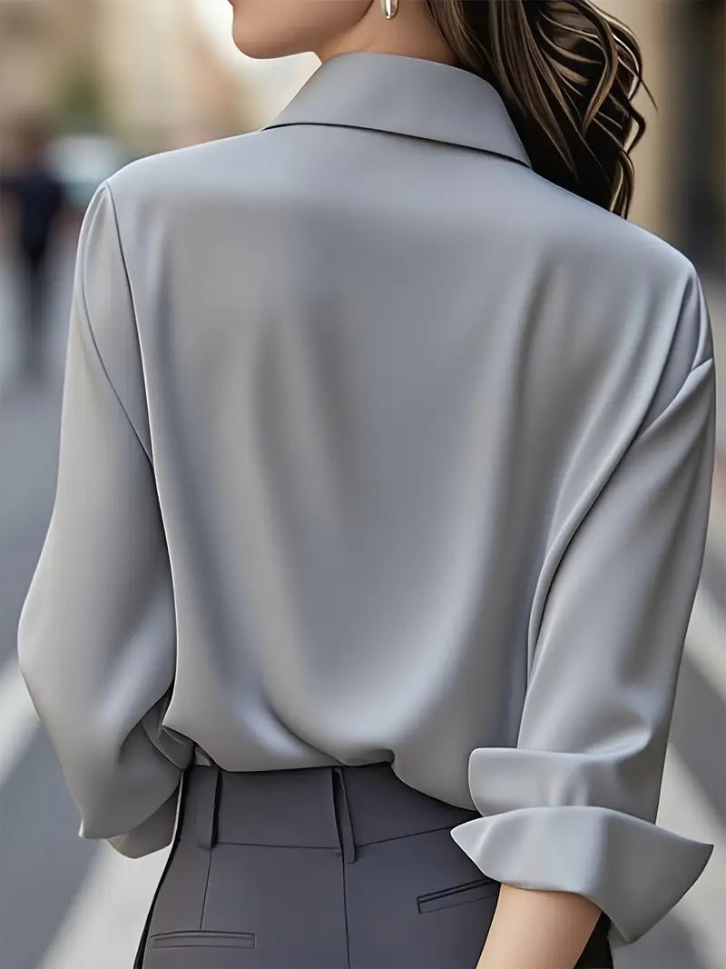 Amiliana - Elegant Shirt
